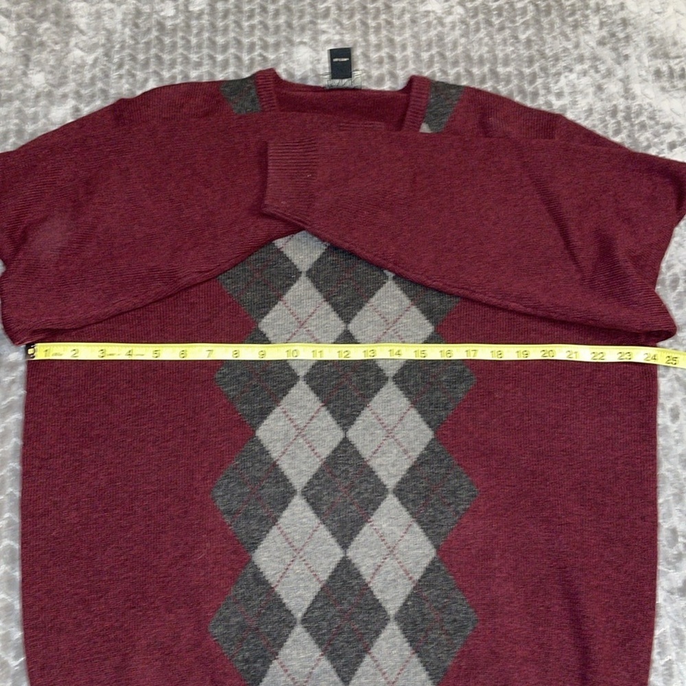 Jos A Bank Lambs' Wool‎ Blend Sweater Men's Large.  Red, Gray, Black Argyle. - Picture 7 of 8